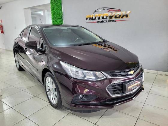 CHEVROLET CRUZE 1.4 TURBO LT 16V FLEX 4P AUTOMÁTICO CHEVROLET CRUZE 1.4 TURBO LT 16V FLEX 4P AUTOMÁTICO